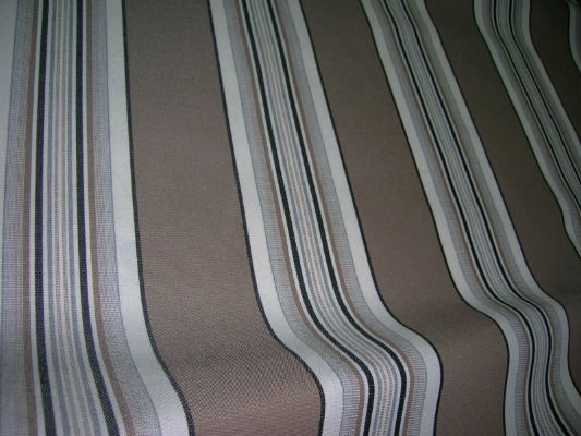 Bâche beige moyen rayée blanc cassé taupe 3
