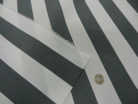 Bâche rayures moyennes blanc-gris 3