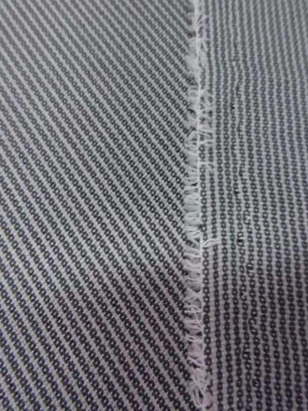 Bache teflon fine rayures blanc et gris