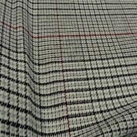 Beau lainage a carreaux fond blanc casse 2