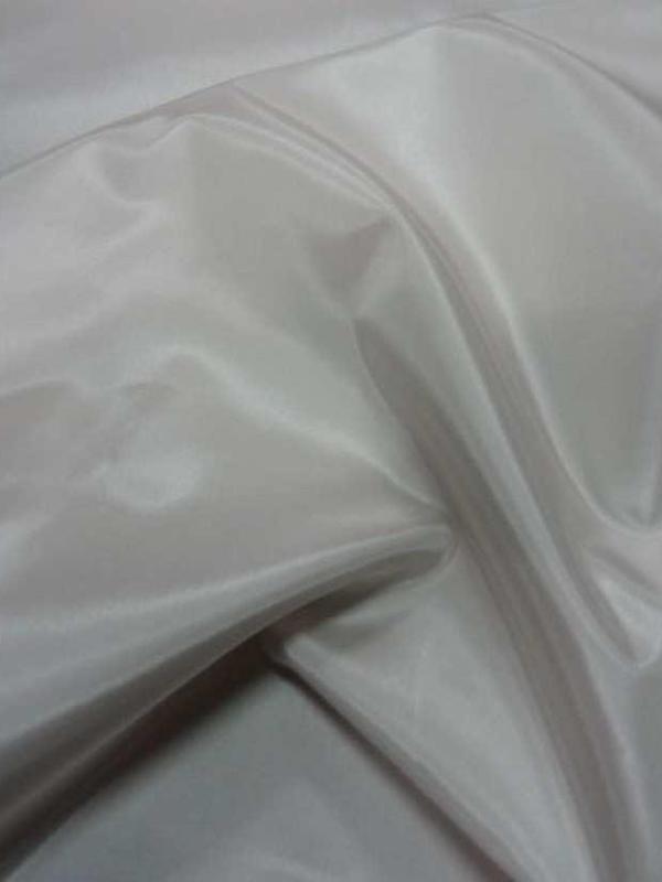 Beau taffetas polyester souple blanc casse