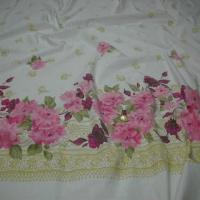 Bengaline lycra blanche embase fleurie rose 1