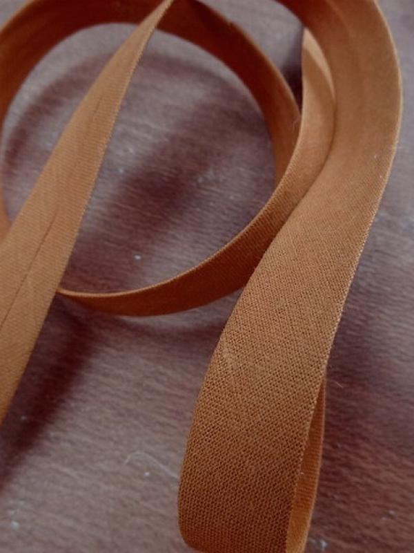 Biais tout textile teinte tanne 1 