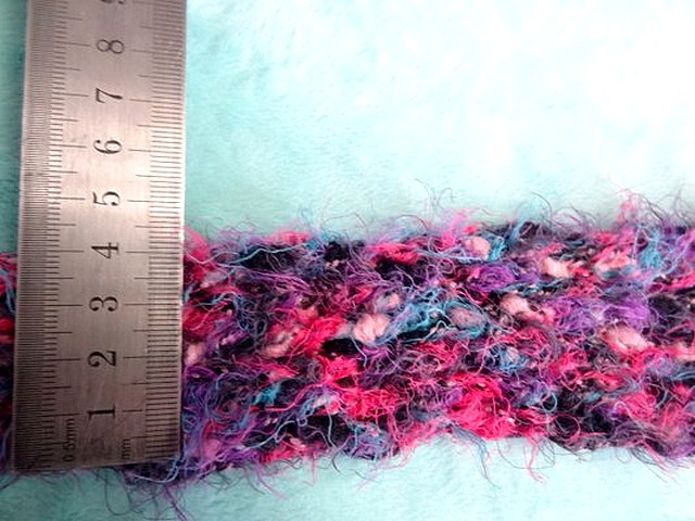 Bordure lainage cotele violet fuchsia 2