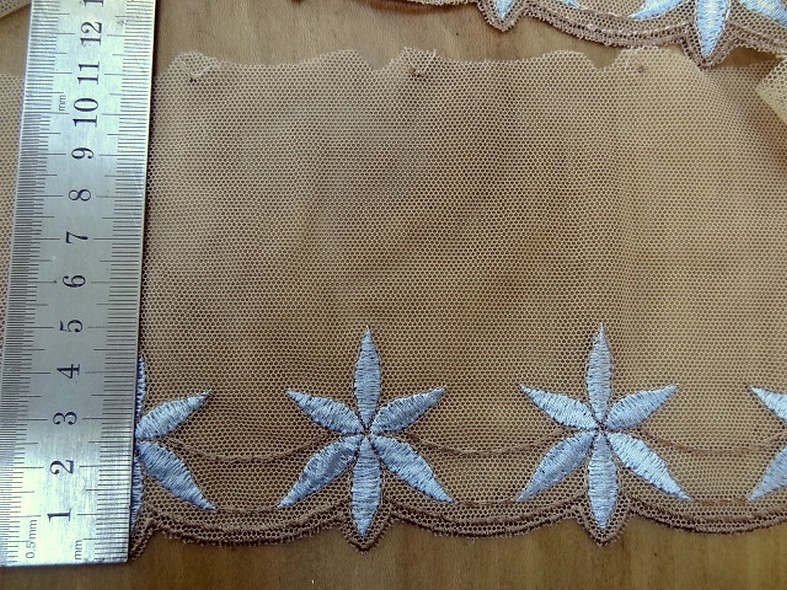 Bordure stella resille chair brode bleu ciel 2