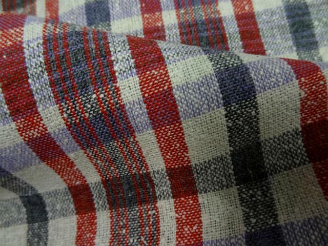 Bourrette de soie a carreaux rose rouge vermillon bleu de prusse 2