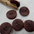 Bouton corozo marron senois granite 22 mm 1