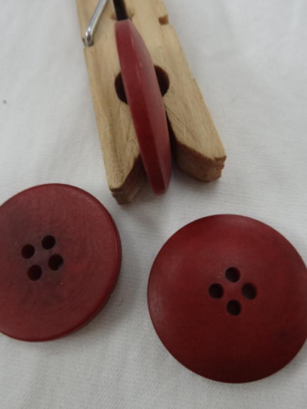 Bouton rouge carmin moire 25 mm 1 