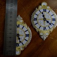 Broderie a coller horloge 02