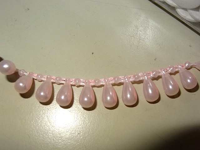 Chaine de perle en goutte rose nacre 2