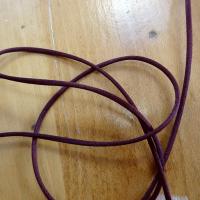 Cordon queue de rat prune