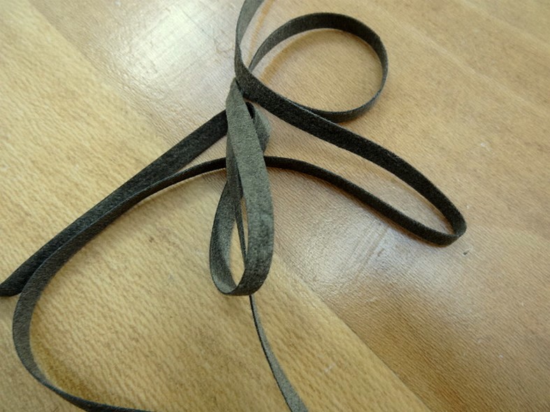 Cordon suedine kaki pour bijoux 2