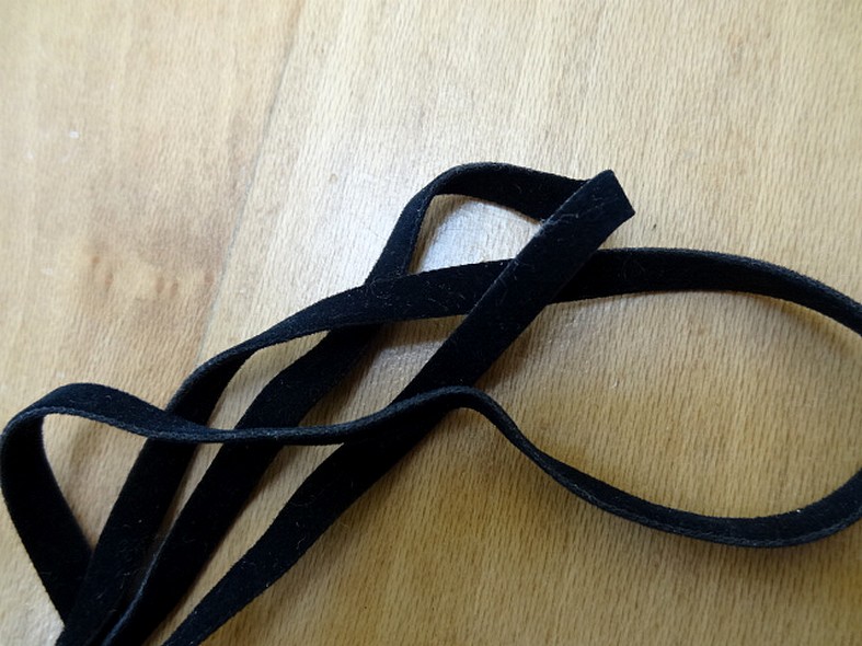 Cordon suedine noir pour bijoux 2
