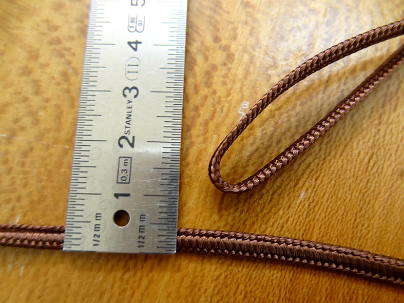 Cordon viscose etroit tresse fantaisie marron 1