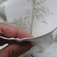 Coton blanc casse motif toile de jouy teinte chamois 5 