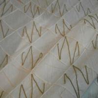 Coton blanc coutures motif carreaux et zigzag lin 2 