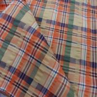Coton cloque motif madras jaune pale et orange 1 