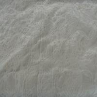 Coton et soie melanges motif cloque teinte blanc casse 2 