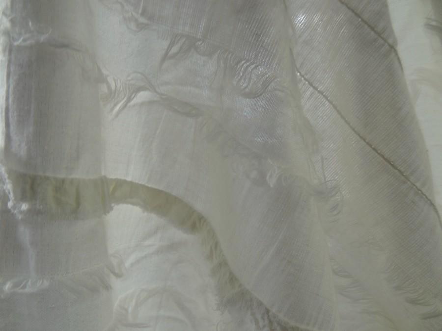Coton fin blanc casse a frises frange 5