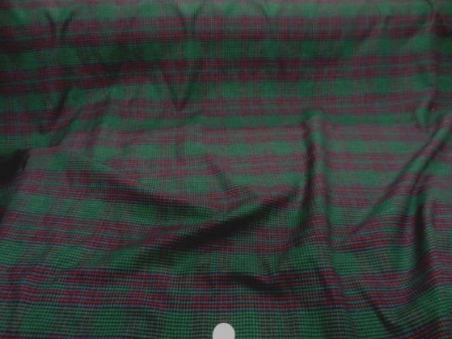 Coton gratte vert rouge a carreaux 1