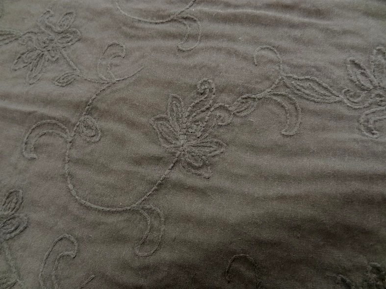 Coton gris moyen brode 3