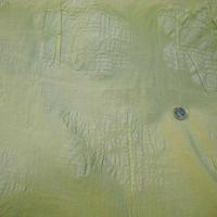 Coton jaune paille motif fleur gaufree 2