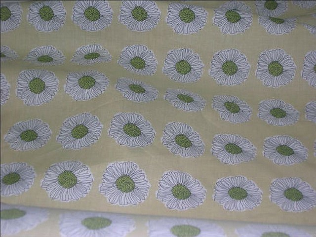 Coton jaune paille paquerettes coeur tilleul 3