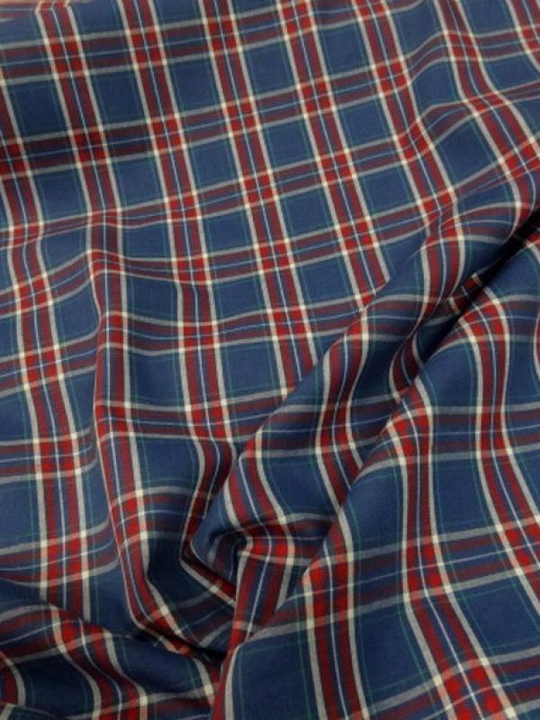 Coton leger fond bleu saphir a carreaux madras 1 