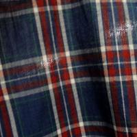 Coton leger fond bleu saphir a carreaux madras 5