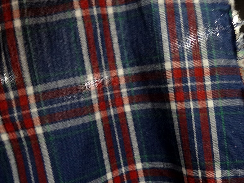 Coton leger fond bleu saphir a carreaux madras 5