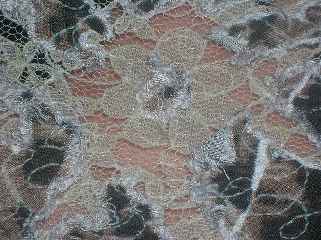 Coton marron delave devore dentelle effet fissure 3