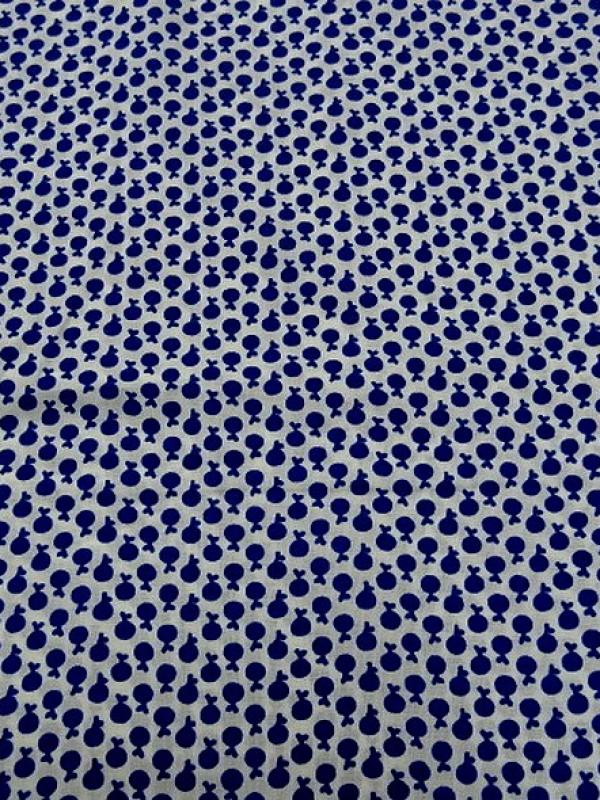Coton melange blanc casse motif mini pommes bleu outremer 5 