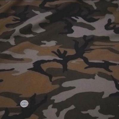 tissu coton motif camouflage caramel et chaudron