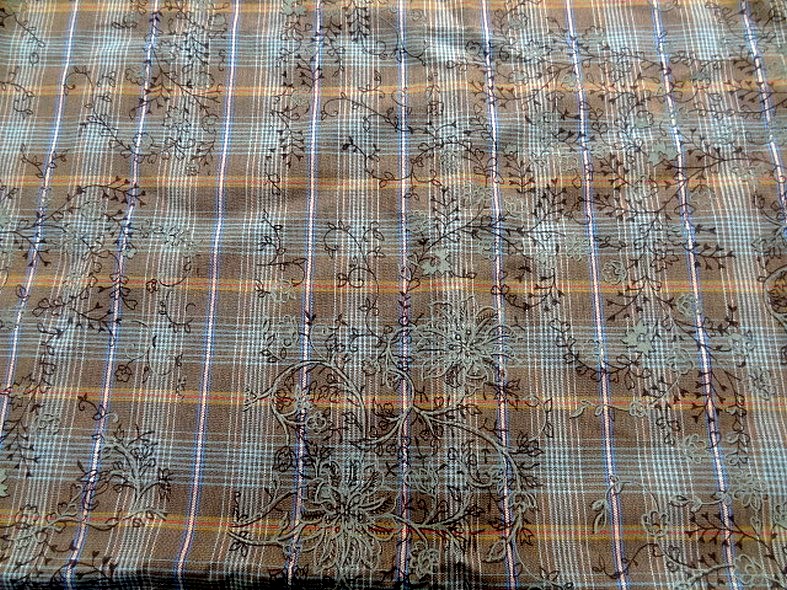 Coton motif carreaux tisses fines fleurs imprimees 1