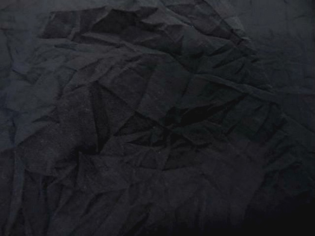 Coton noir froisse permanent 3