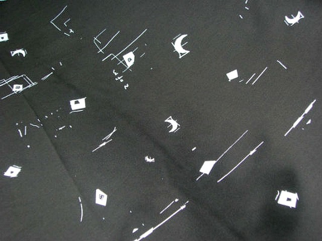 Coton noir motif croissant de lune blanc 2