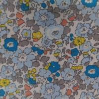 tissu coton popeline blanche imprimé style liberty fleurs bleu ,gris et jaune