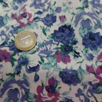 Coton popeline blanche imprimée petite fleurs bleu par 50 vm