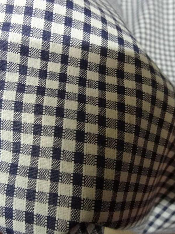 Coton vichy tisse blanc et bleu marine 4 