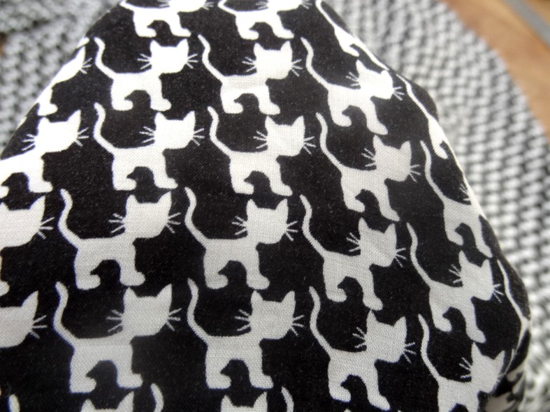 Coton viscose blanc noir p tits chats 3