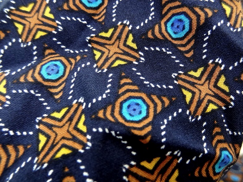 Coton viscose bleu nuit motif lumineux 2