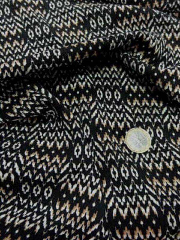 Coton viscose fond noir zigzag ethnique 1 