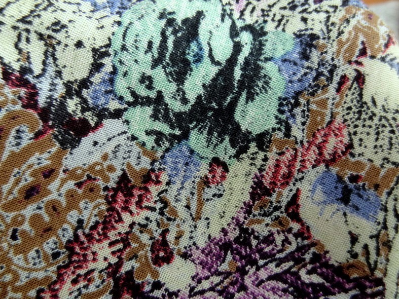 Coton viscose prune et bleu givre plantes et papillons 5