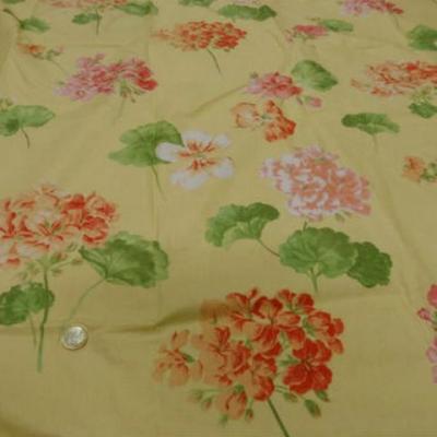 Coupon coton jaune fleuri 2m sur 2 2m 1 