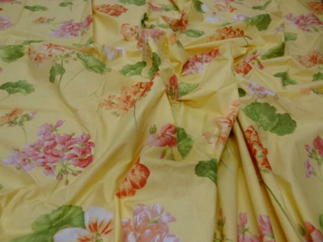 Coupon coton jaune fleuri 2m sur 2 2m 2