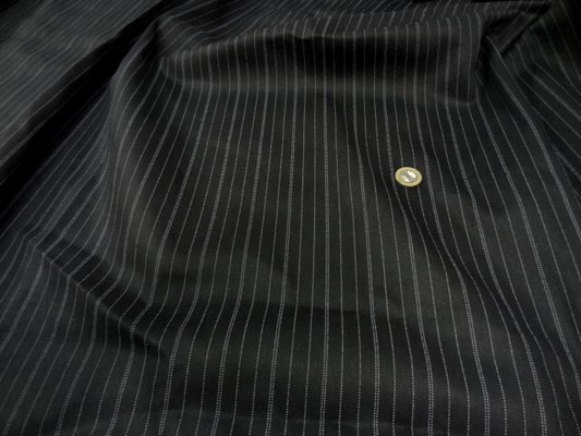 Coupon gabardine coton noir rayé 6