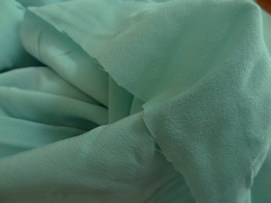 Crêpe de soie aïgue marine 02