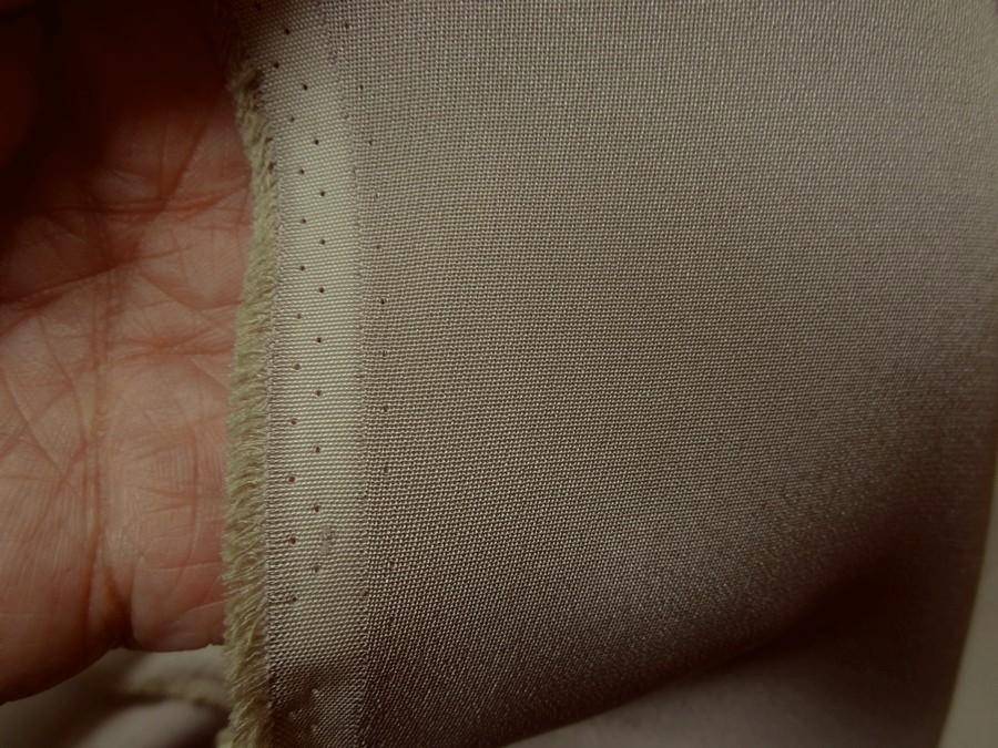 Crepe de soie beige clair 6