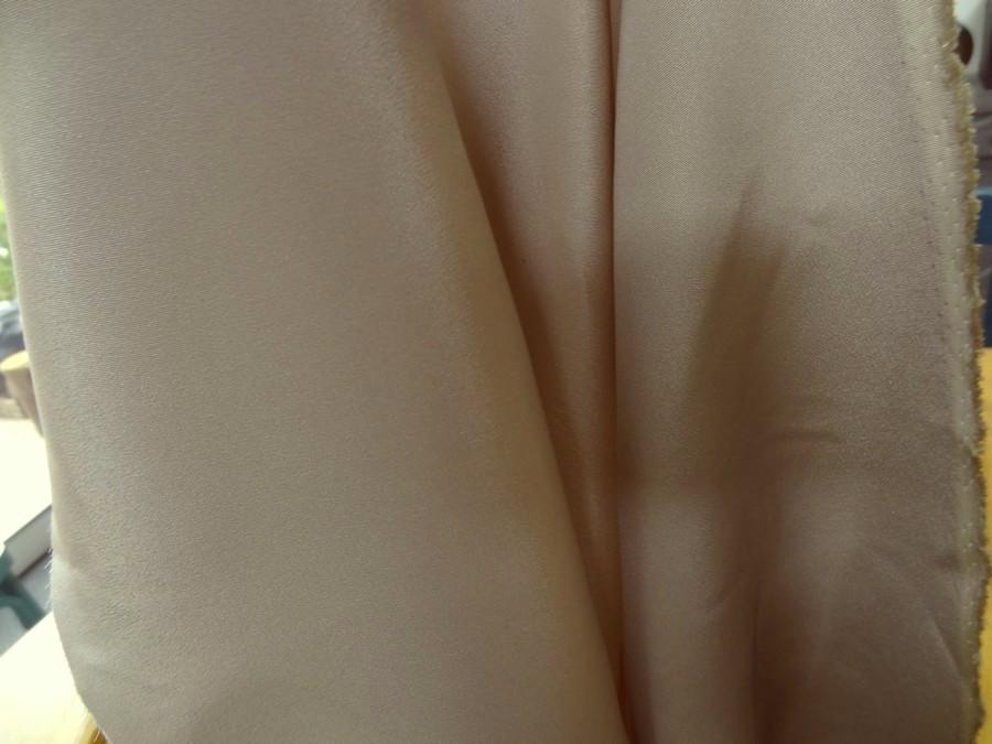 Crepe de soie beige clair 8