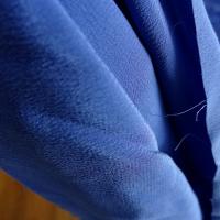 Crêpe de soie bleu denim 02